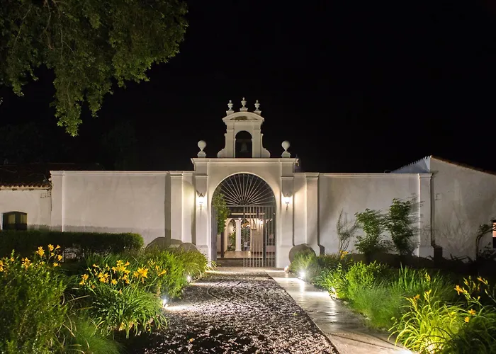 Patios De Cafayate - Wine Hotel & Restaurant