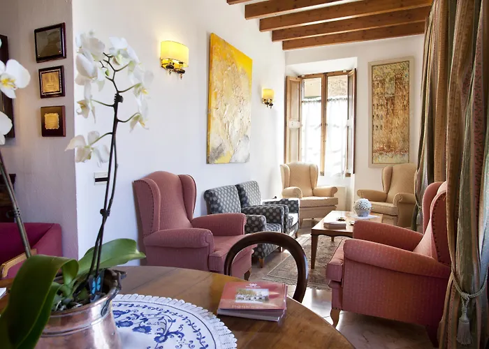 Juma Historic Hotel