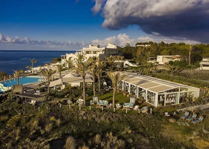 Therasia Resort Sea And Spa - The Leading Hotels Of The World Vulcano 