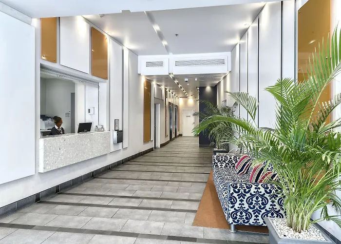 Skd Suites