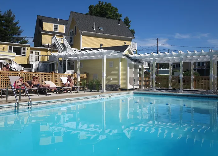 Admiral'S Inn Resort