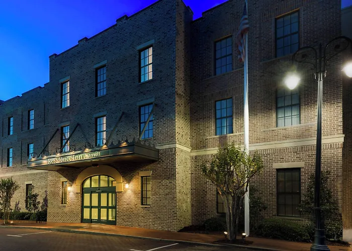 Residence Inn Savannah Downtown Historic District