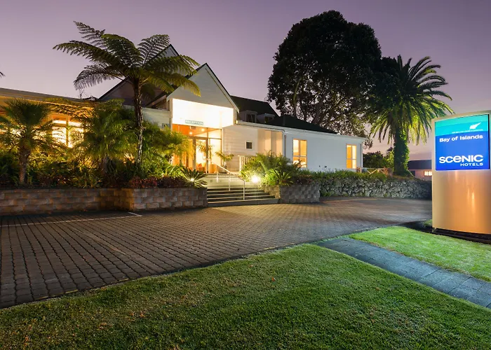 Scenic Bay Of Islands