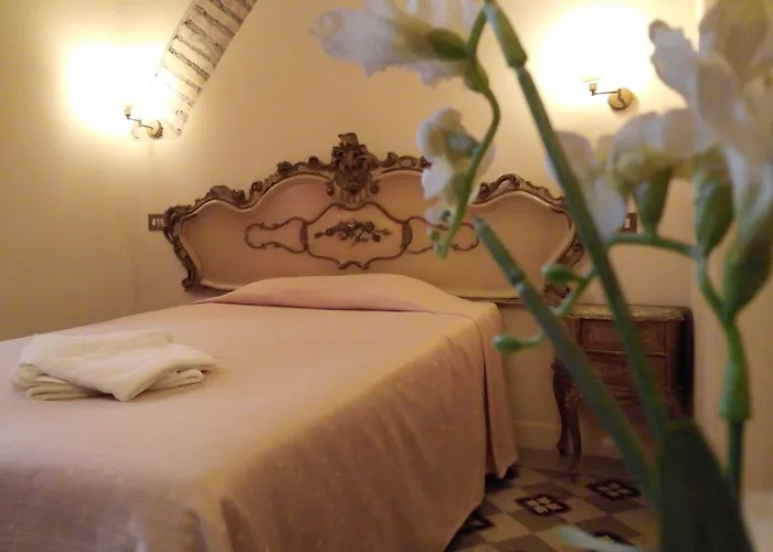 Marta Guest House