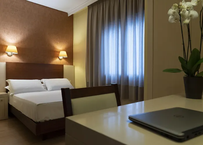 Esperia Hotel