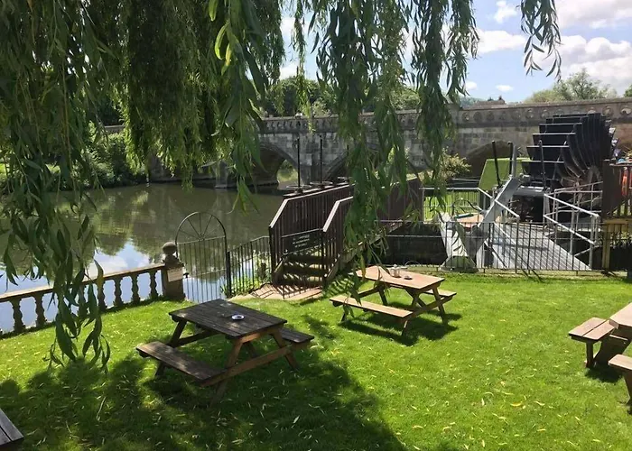 Old Mill Hotel&Lodge