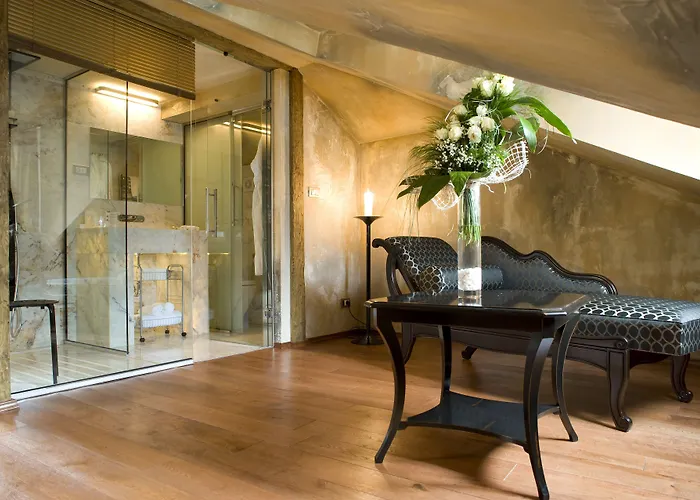 Boutique Hotel Astoria