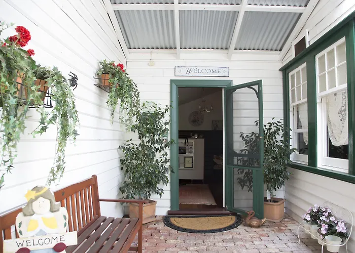 Rosebridge House Bed & Breakfast Adult Retreat
