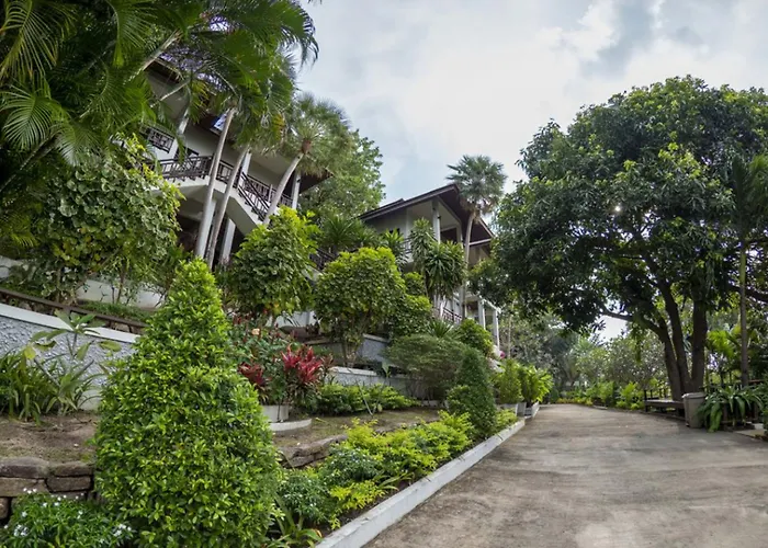 Ban'S Diving Resort