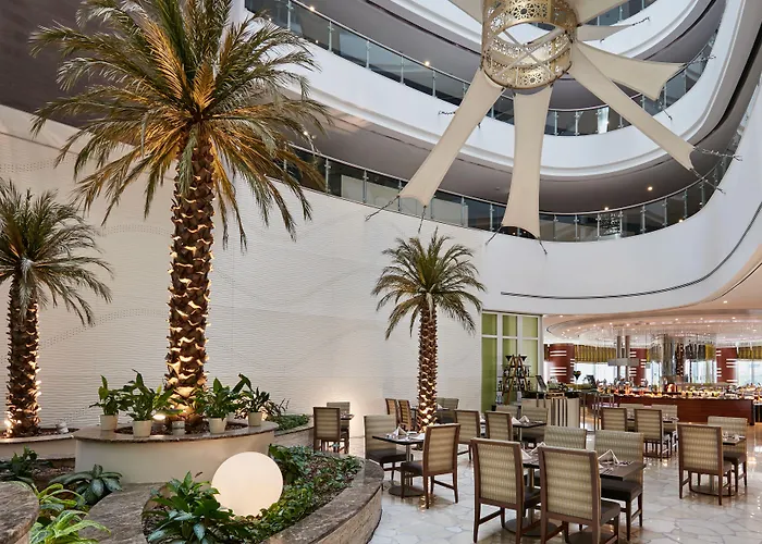 Crowne Plaza Doha - The Business Park By Ihg Hotel