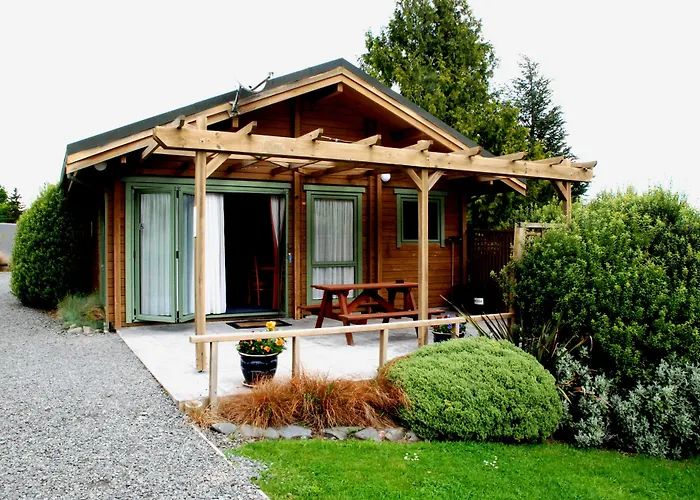 The Chalets Motel