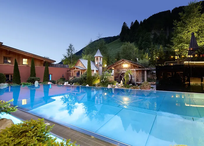 Hotel Quelle Nature Spa Resort Santa Maddalena in Casies
