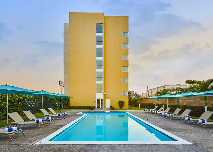 City Express By Marriott Manzanillo