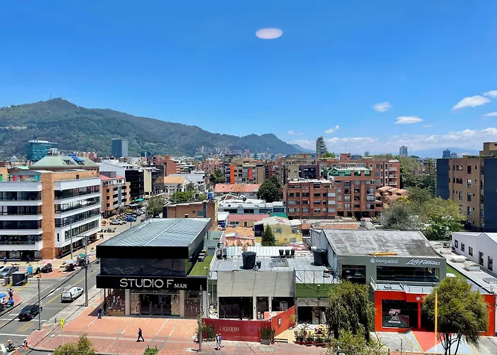 122 Plaza Apartahotel