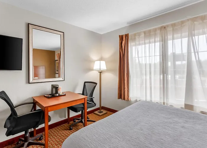 Quality Inn Near Interstate I94