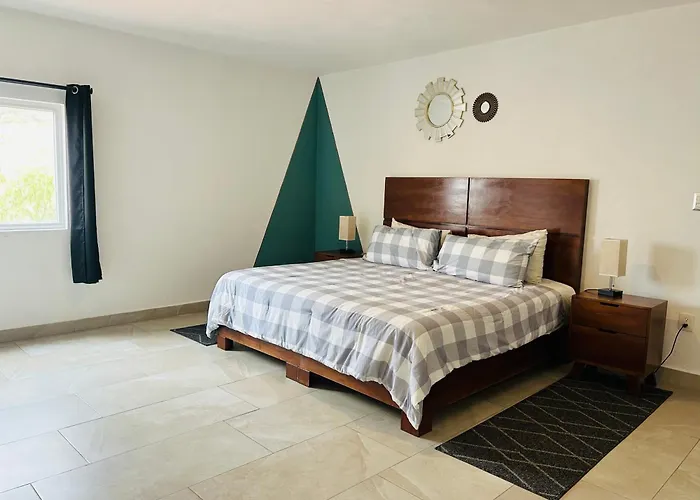 Pedernal Hotel