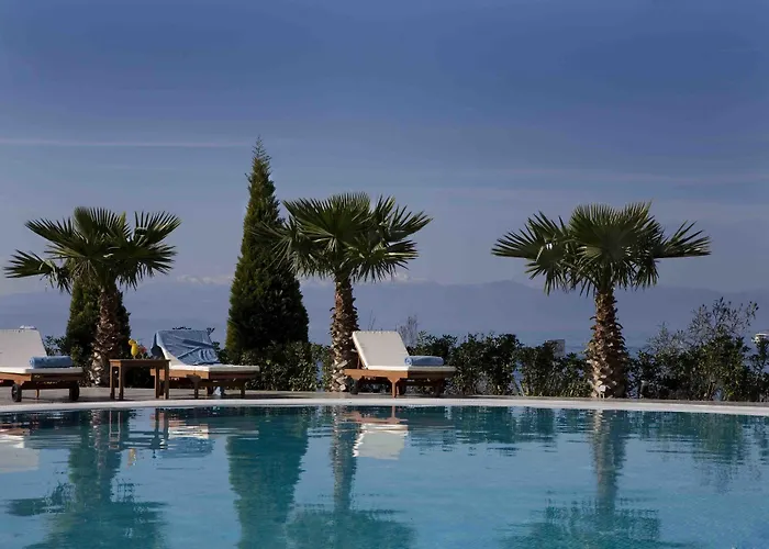 Valis Resort Hotel