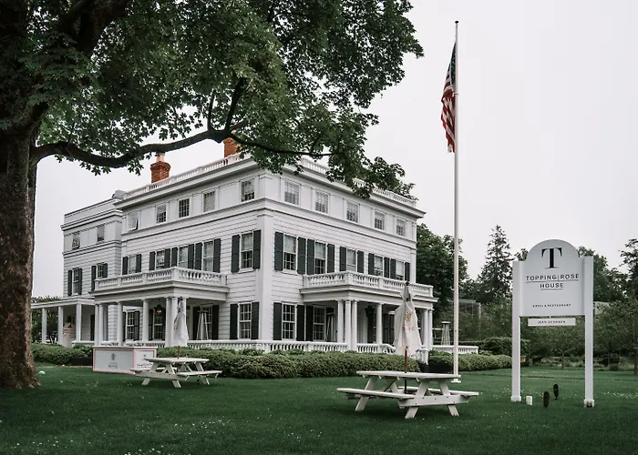 Topping Rose House Bridgehampton