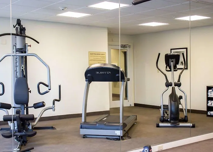 Sleep Inn & Suites Moundsville - Wheeling