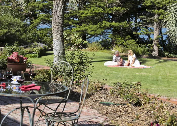 Boathouse - Birks River Retreat Goolwa