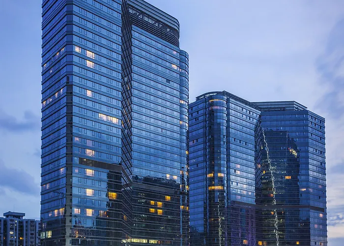 Fraser Suites