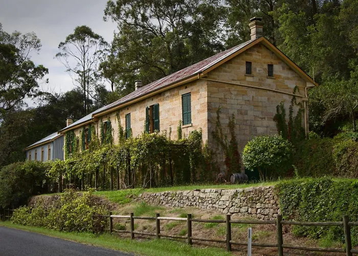 Tizzana Winery Bed And Breakfast