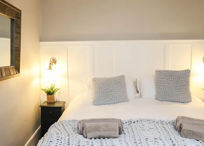 The Endeavour Restaurant With Rooms Staithes