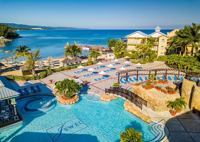 Jewel Paradise Cove Adult Beach & Spa