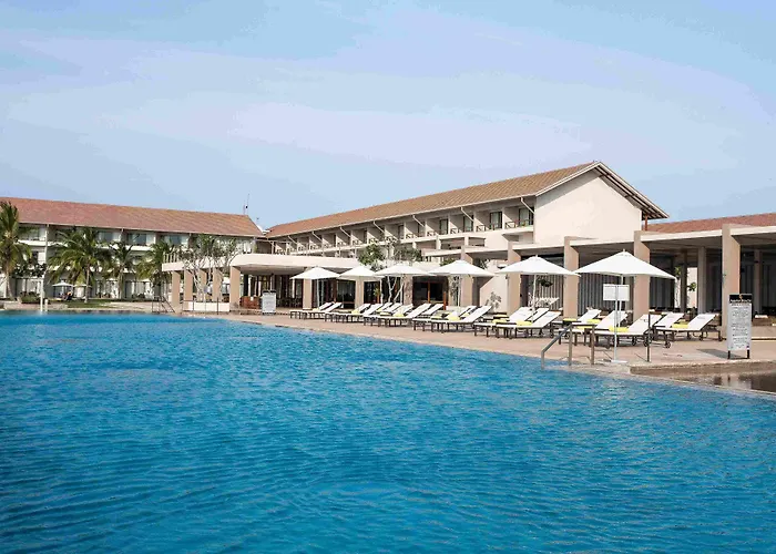 Amaya Beach Passikudah