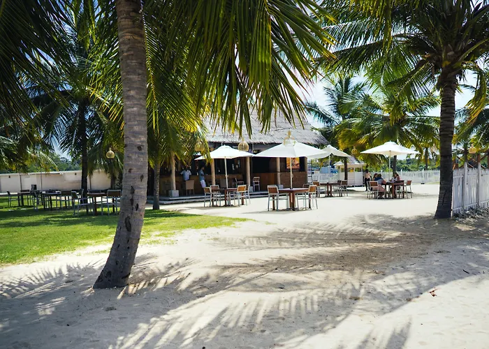 Amaya Beach Passikudah