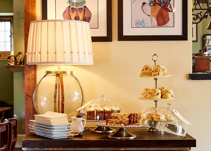 Burford House Bh Bed & Breakfast