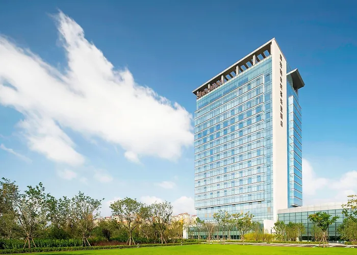 Sheraton Langfang Chaobai River Hotel