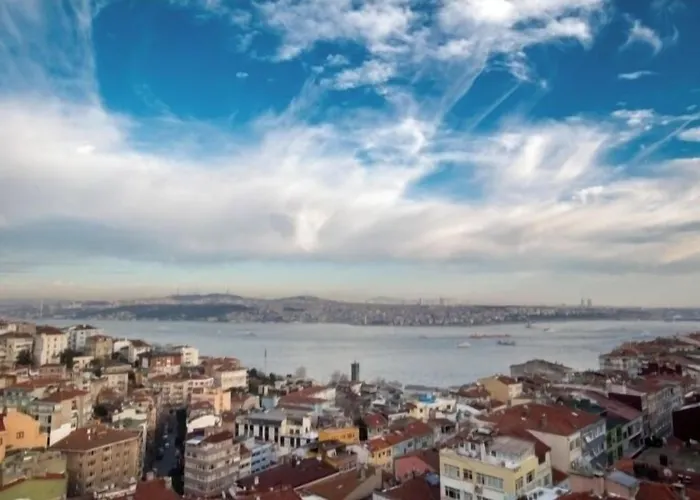 Cihangir Hotel Bosphorus