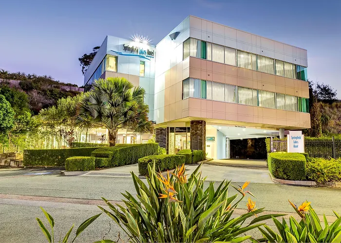 Springfield Lakes Boutique Hotel