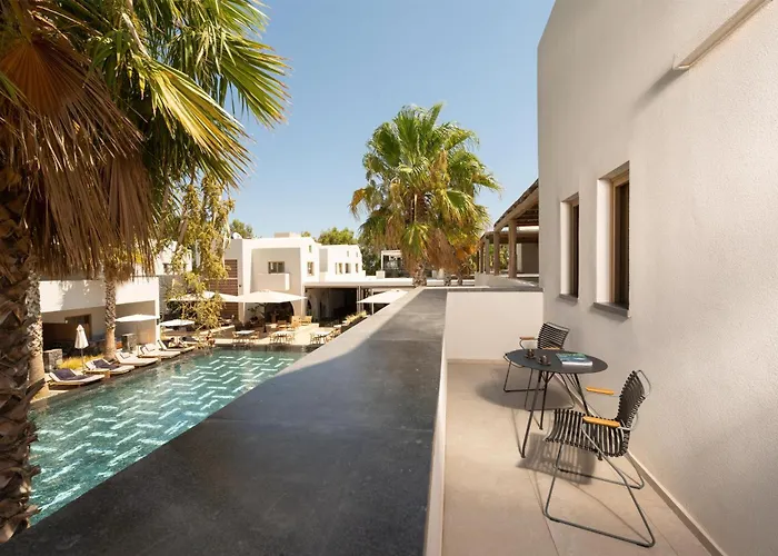Radisson Blu Zaffron Resort, Santorini Kamári