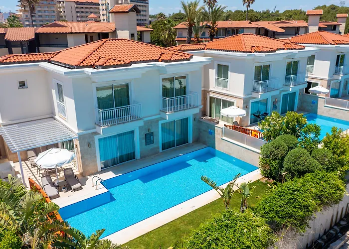Bellis Deluxe Hotel & Heated For Winter Aqua Park Belek