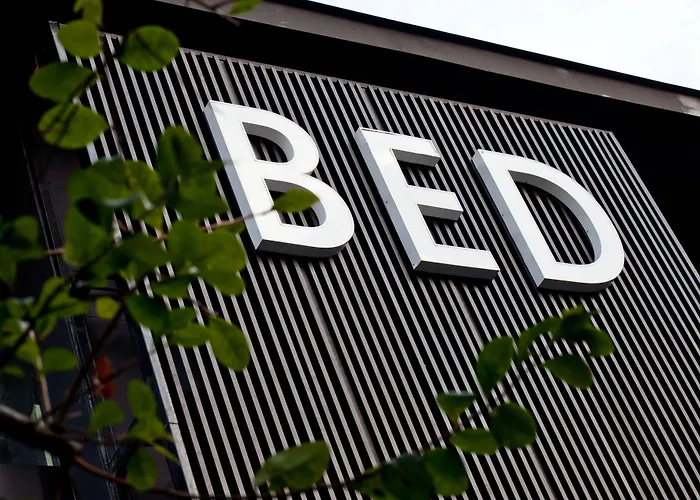 Bed Phrasingh-Adults Only