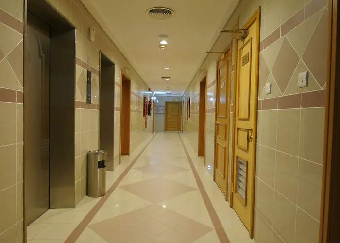 Downtown Plaza Hotel Apartment Pet Friendly