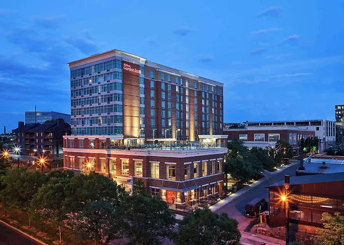 Hilton Garden Inn Nashville Downtown Convention Center