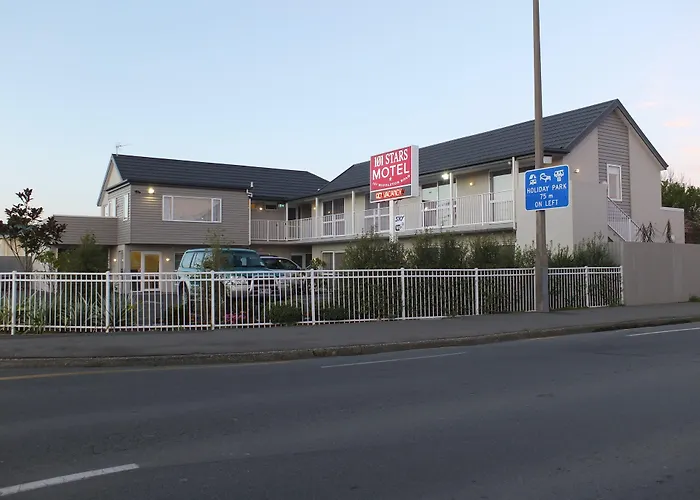 101 Stars Motel