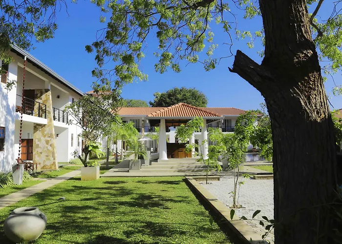 Hotel Tamarind Tree