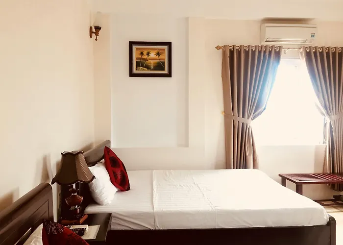 Nam Long Plus Hotel