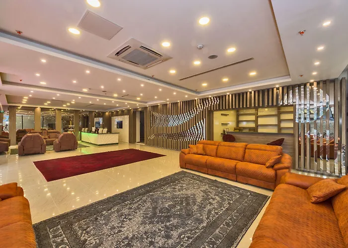 Grand Palace Hotel