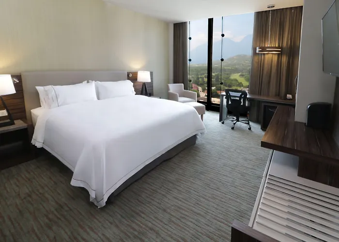 Holiday Inn Express & Suites Monterrey Valle By Ihg