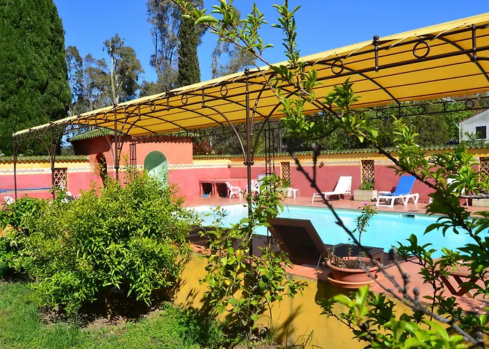 Hotel Cyrnea