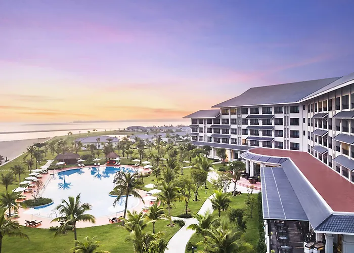 Vinpearl Cua Hoi, Affiliated By Melia