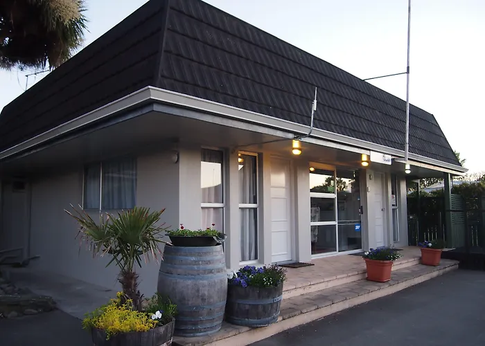 Montana Lodge Motel