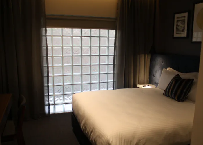 Mrs Banks Hotel