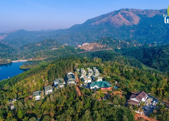 Leaf Munnar