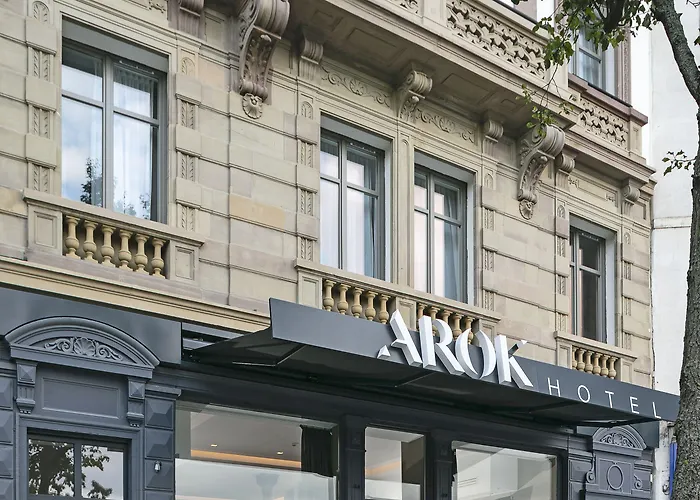 Hotel Arok